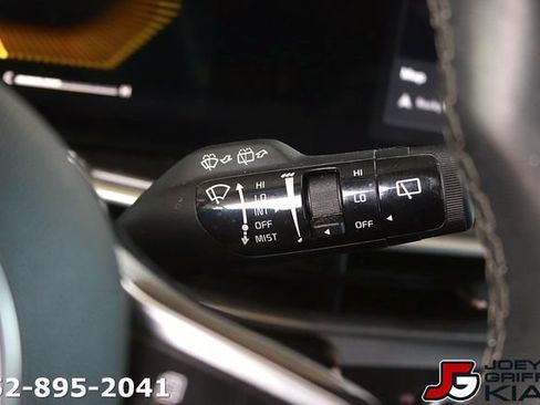 Certified 2024 Kia Sorento S w/ Panoramic Sunroof Package FWD image 24