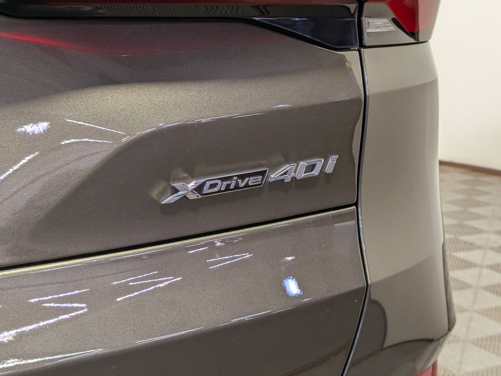 Used 2024 BMW X5 xDrive40i w/ Executive Package AWD/4WD image 14