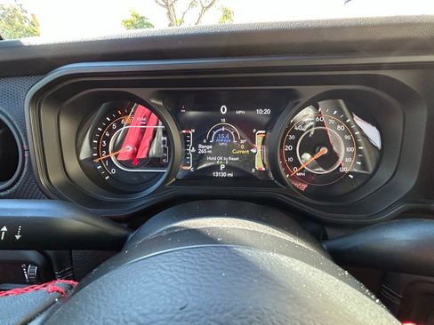 Certified 2024 Jeep Wrangler Unlimited Rubicon AWD/4WD image 20