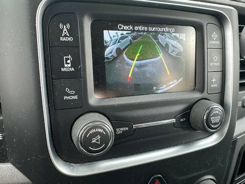 Used 2019 RAM 1500 Express w/ Express Value Package AWD/4WD image 11