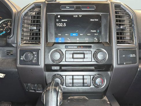 Used 2016 Ford F150 XLT w/ Equipment Group 302A Luxury image 15
