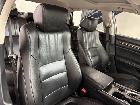 Used 2019 Honda Accord EX-L image 23