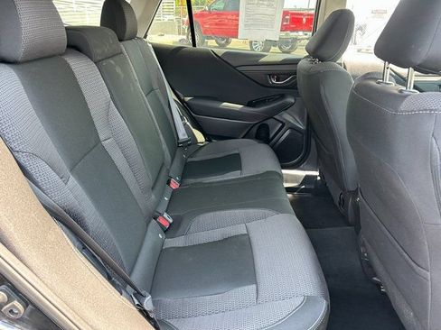 Used 2022 Subaru Outback Premium AWD/4WD image 29