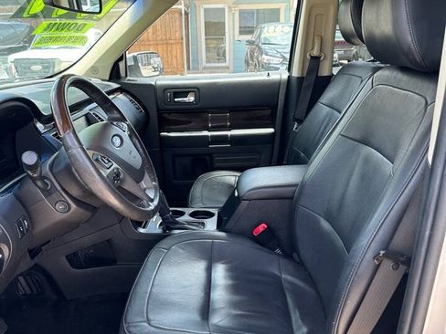 Used 2014 Ford Flex Limited FWD image 9