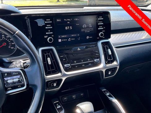 Used 2021 Kia Sorento S w/ Panoramic Sunroof Package FWD image 6