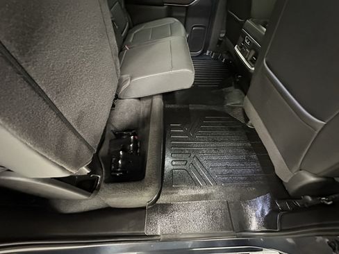Certified 2021 GMC Sierra 1500 SLT w/ SLT Premium Package AWD/4WD image 19