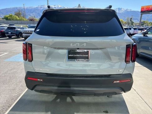 Certified 2023 Kia Sorento X-Line EX AWD/4WD image 6