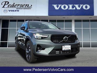 New 2026 Volvo XC40 B5 Ultra w/ Climate Package