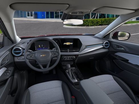 New 2026 Chevrolet Trax LT FWD image 15