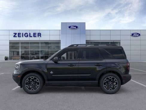 New 2025 Ford Bronco Sport Outer Banks image 3