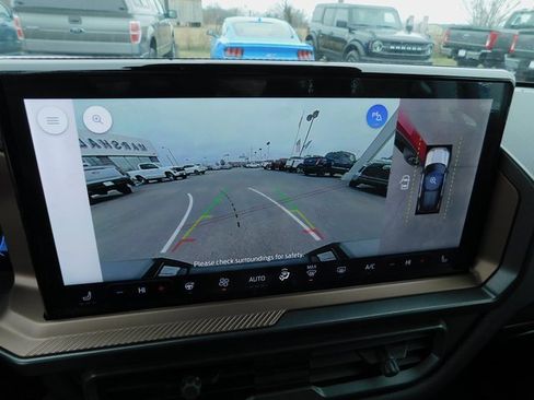 New 2025 Ford Bronco Sport Outer Banks w/ Outer Banks Tech Package+ image 33