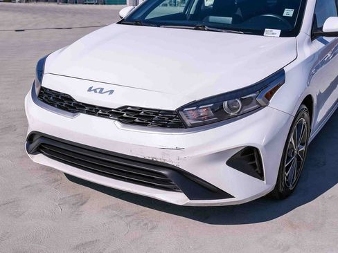 Used 2022 Kia Forte LXS FWD image 10