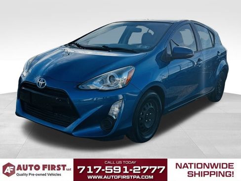Used 2015 Toyota Prius C Four image 7