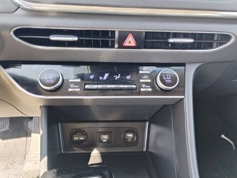 Used 2023 Hyundai Sonata SEL FWD image 18