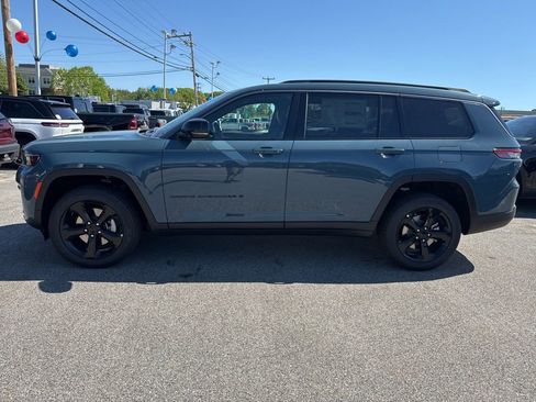 New 2026 Jeep Grand Cherokee L Limited AWD/4WD image 2