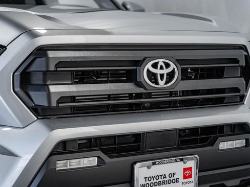 New 2026 Toyota Tacoma SR5 image 9