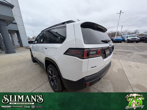 New 2026 Jeep Cherokee Overland image 5