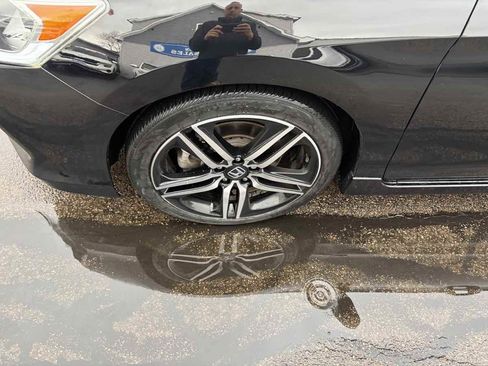 Used 2017 Honda Accord Sport Special Edition image 34