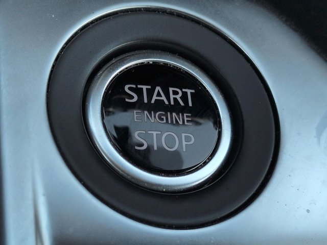 Used 2025 Nissan Sentra SV FWD image 25
