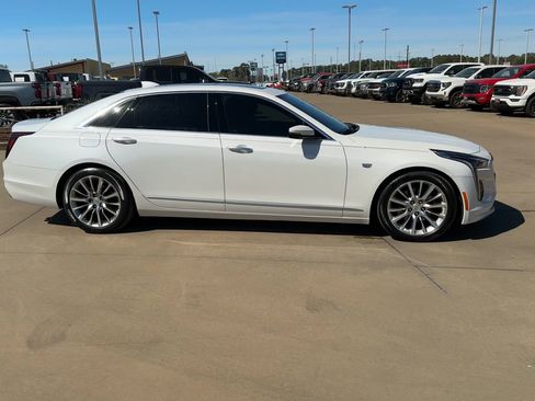 Used 2020 Cadillac CT6 Luxury image 9