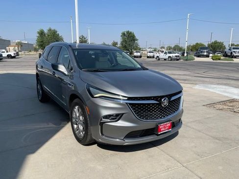 Used 2023 Buick Enclave Avenir w/ Avenir Technology Package AWD/4WD image 6