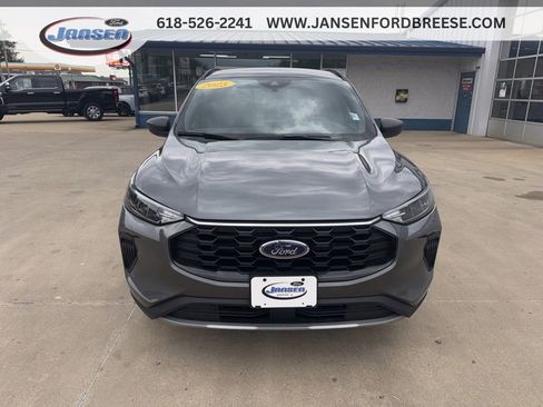 Used 2025 Ford Escape ST-Line AWD/4WD image 2