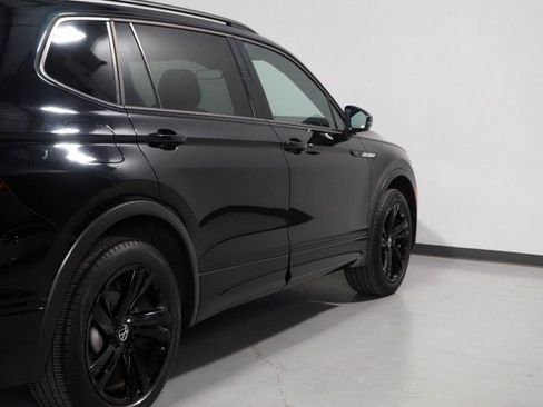 Used 2024 Volkswagen Tiguan SE R-Line FWD image 48