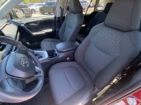 Used 2023 Toyota RAV4 XLE w/ Convenience Package AWD/4WD image 11