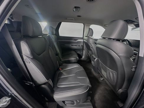 Used 2025 Hyundai Palisade SEL FWD image 28