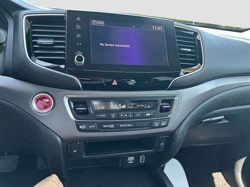 Used 2023 Honda Ridgeline RTL image 13