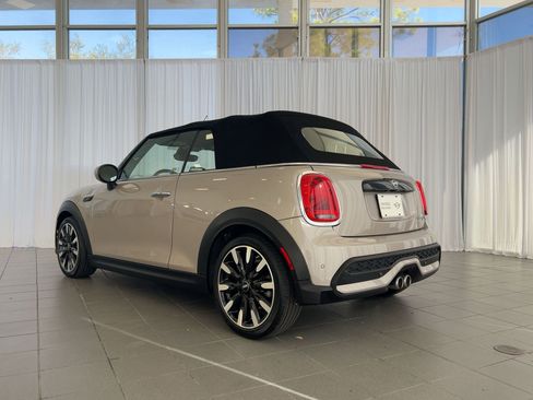 Certified 2023 MINI Cooper S w/ Signature Upholstery Package image 3