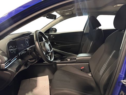 Used 2024 Hyundai Elantra SEL w/ Convenience Package FWD image 15