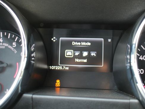 Used 2016 Ford Mustang GT Premium w/ Equipment Group 401A image 19