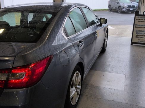 Used 2018 Subaru Legacy 2.5i image 5