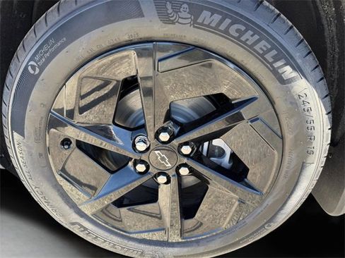 New 2026 Chevrolet Equinox EV LT w/ Midnight Package image 14