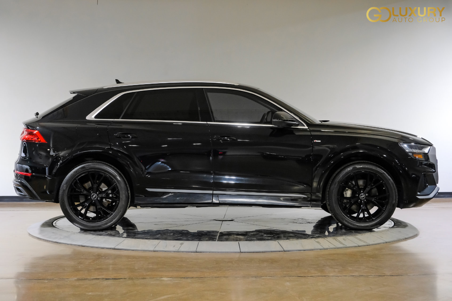 Used 2023 Audi Q8 Premium Plus w/ Premium Plus Package AWD/4WD image 9