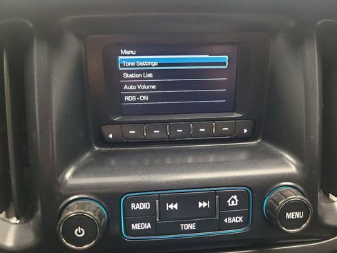 Used 2016 Chevrolet Colorado W/T RWD image 25