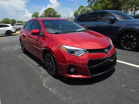 Used 2015 Toyota Corolla S FWD image 3
