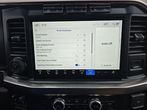 Used 2024 Ford F350 King Ranch w/ FX4 Off-Road Package image 19