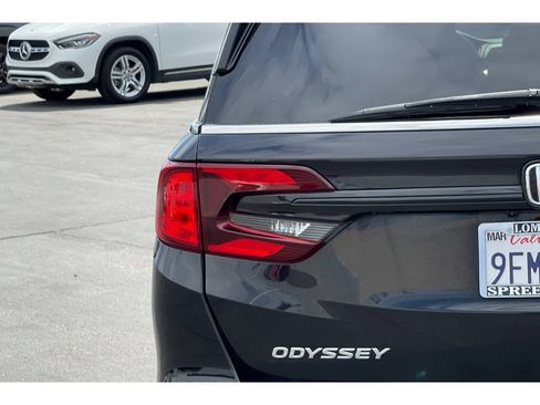 Used 2023 Honda Odyssey Sport image 14