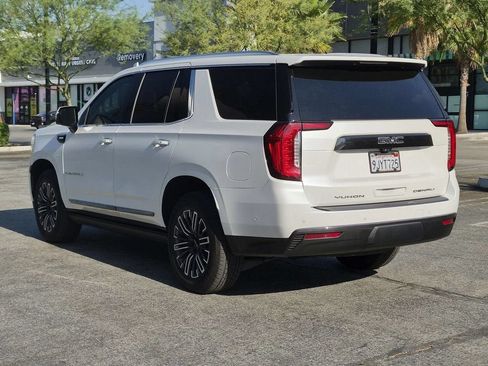Used 2024 GMC Yukon Denali Ultimate AWD/4WD image 10