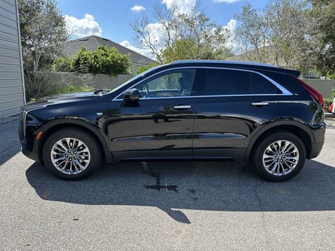 Certified 2025 Cadillac XT4 Premium Luxury FWD image 3