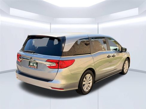 Used 2019 Honda Odyssey LX image 5