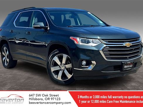 Used 2020 Chevrolet Traverse LT w/ LT Premium Package image 1