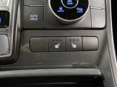 Used 2021 Hyundai Santa Fe SEL w/ Convenience Package image 7