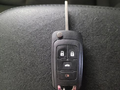 Used 2014 Chevrolet Impala LS w/ LS Convenience Package FWD image 32