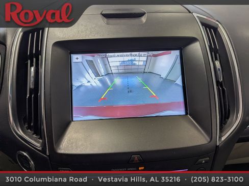 Used 2018 Ford Edge Titanium w/ Technology Package image 22