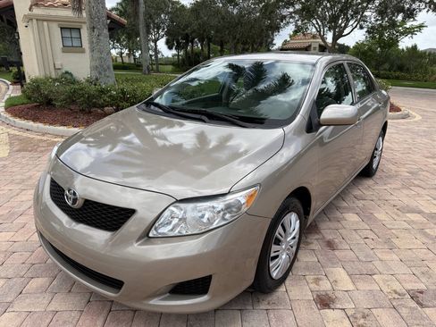 Used 2009 Toyota Corolla LE FWD image 5