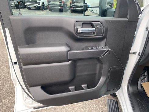 New 2026 Chevrolet Silverado 1500 W/T w/ WT Value Package AWD/4WD image 9