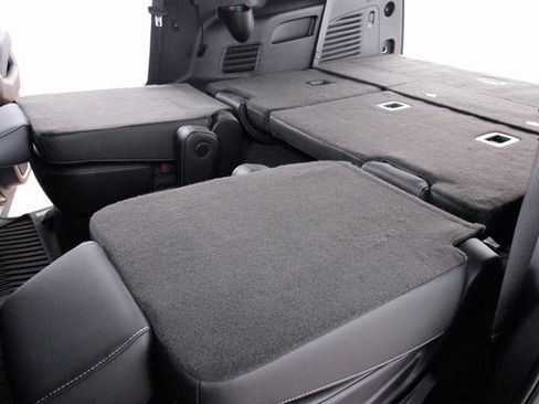 Used 2020 Chevrolet Tahoe Premier w/ Max Trailering Package image 33